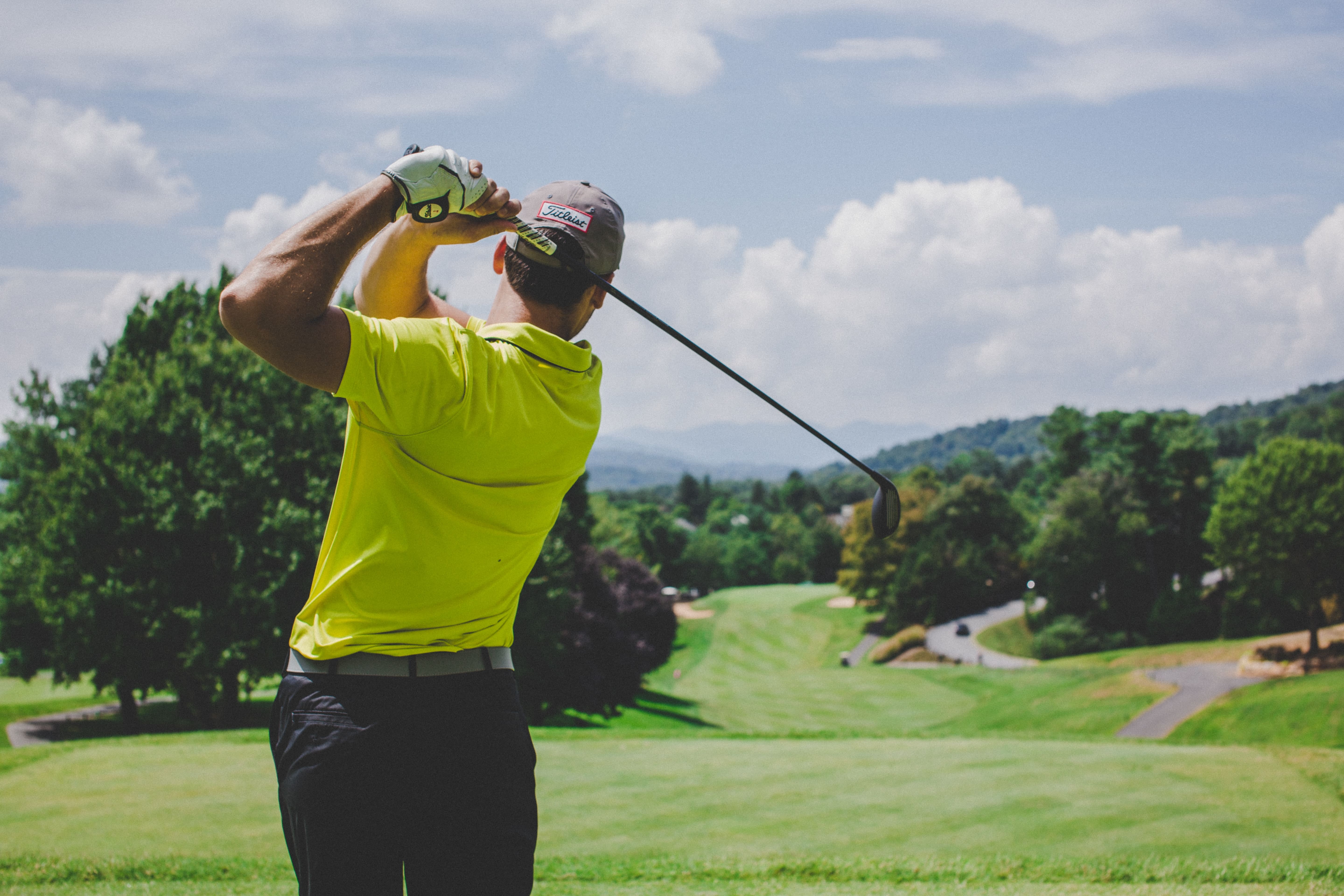 Award-winning golf academy provides private and group instruction for beginners, advanced, and PGA players.