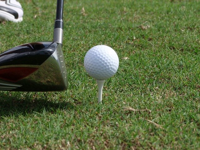 Award-winning golf academy provides private and group instruction for beginners, advanced, and PGA players.