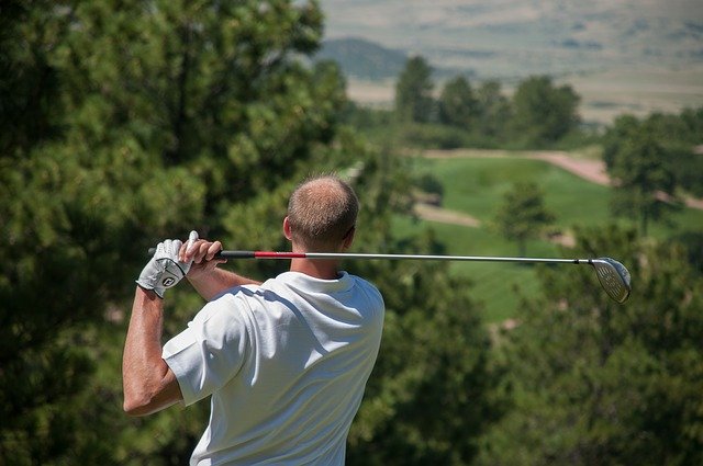 Award-winning golf academy provides private and group instruction for beginners, advanced, and PGA players.