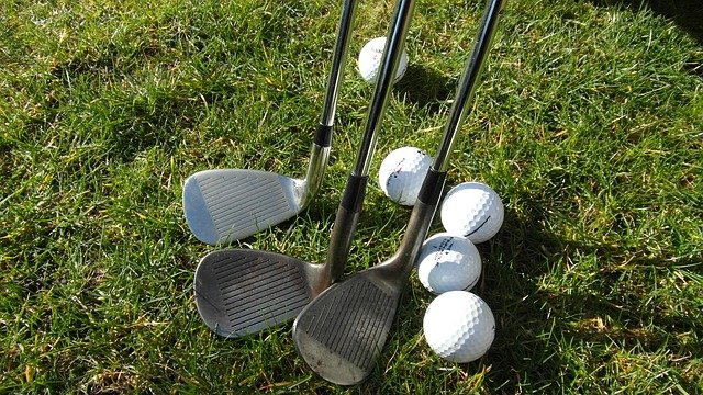 Award-winning golf academy provides private and group instruction for beginners, advanced, and PGA players.