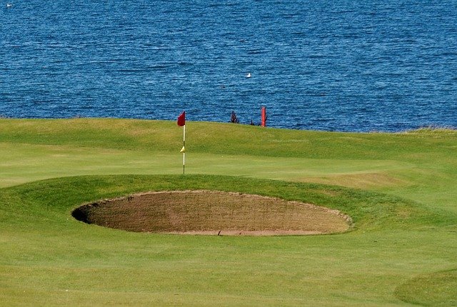 Award-winning golf academy provides private and group instruction for beginners, advanced, and PGA players.